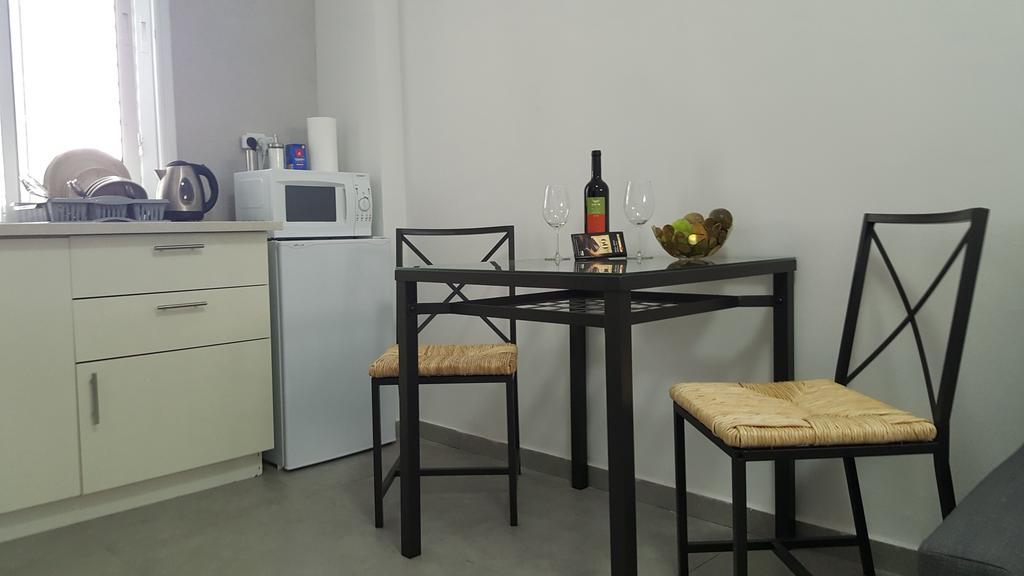 Studio Masaryk Apartment Бат Ям Екстериор снимка